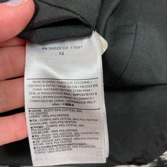 Banana Republic black and white skirt, size 14 - Picture 7 of 8